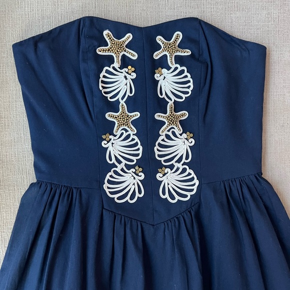 Navy Lilly Pulitzer Strapless Dress with Starfish and Seashell Details - Size: 0 - Picture 2 of 3